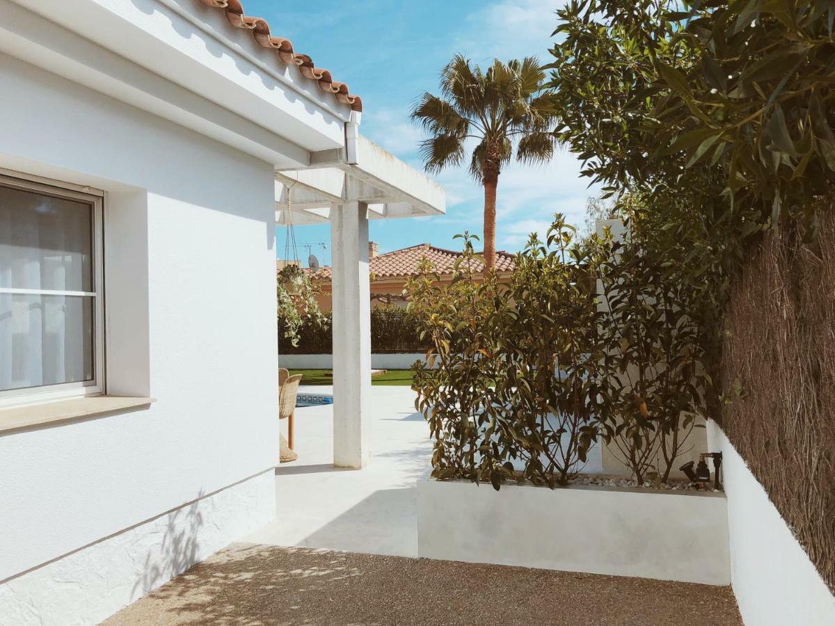 Villa Fernweh - Delta De L'Ebre 利乌玛 外观 照片